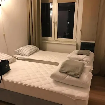 Przytulny Apartament Z Bezplatnym Parkingiem * Olsztyn (Warmian-Masurian)