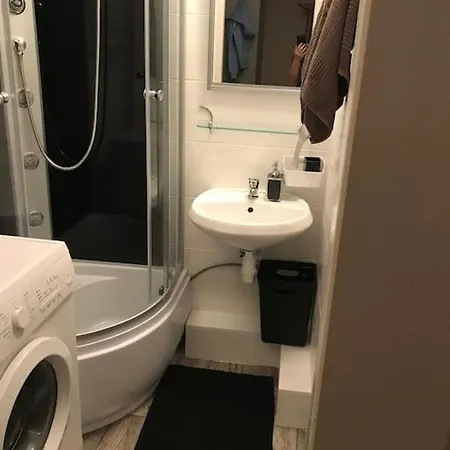 Przytulny Apartament Z Bezplatnym Parkingiem *